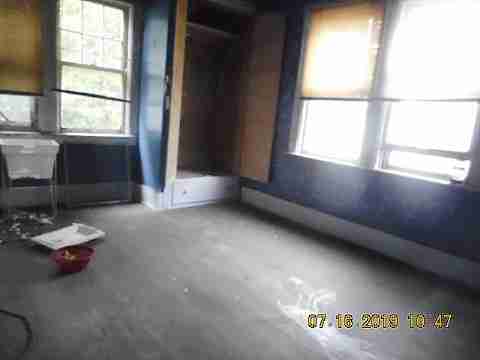 3345 Burlingame (23)_m.jpg